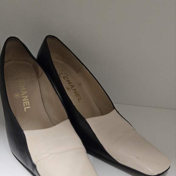 Chanel women heels - Picture 3 of 7
